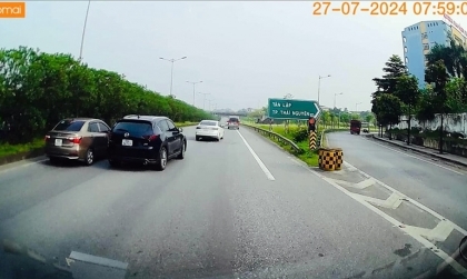 Nghị định 168 - Lỗi trừ 2 điểm GPLX ô tô: Nhập làn cao tốc không đúng quy định